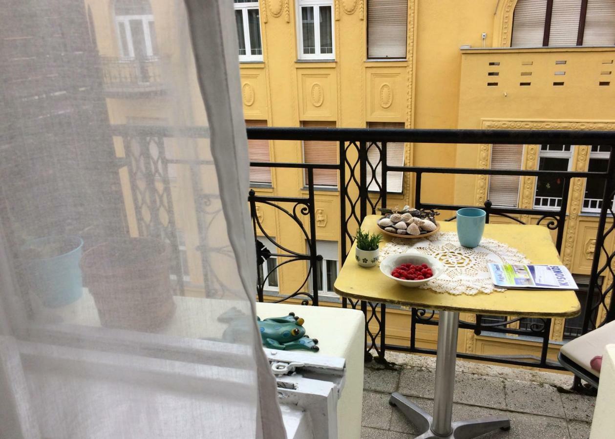 Rákóczi Central Apartment Budapeste Exterior foto